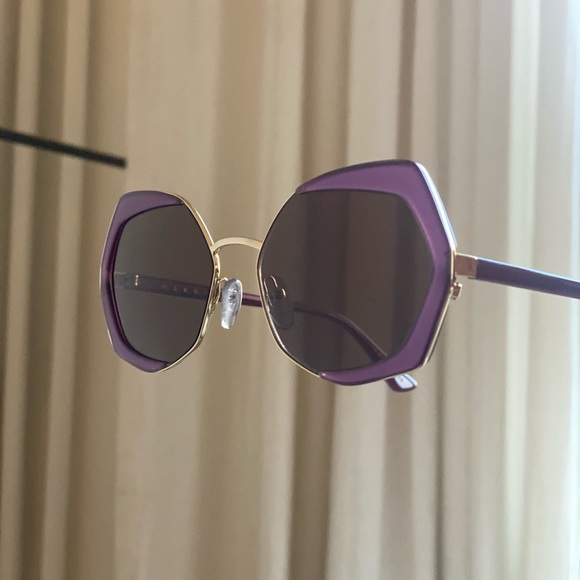 NWT MARNI SUNGLASSES - Picture 8 of 9